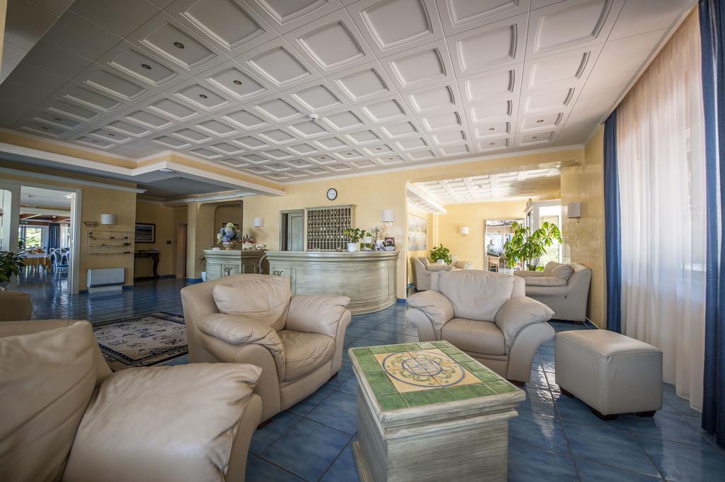 Hotel Murano รอสซาโน ภายนอก รูปภาพ