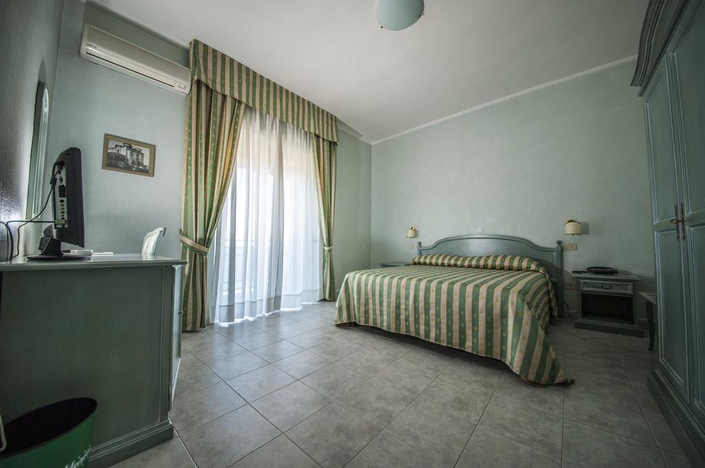 Hotel Murano รอสซาโน ห้อง รูปภาพ
